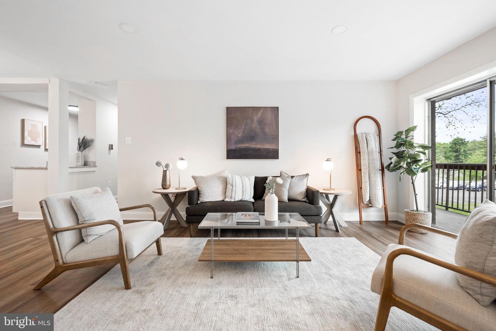 7420 Lakeview Dr unit 209W, Bethesda, MD 20817 - photo 1