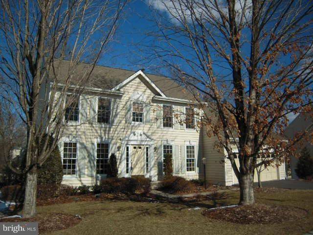 15395 Martins Hundred Dr, Centreville, VA 20120 - photo 1