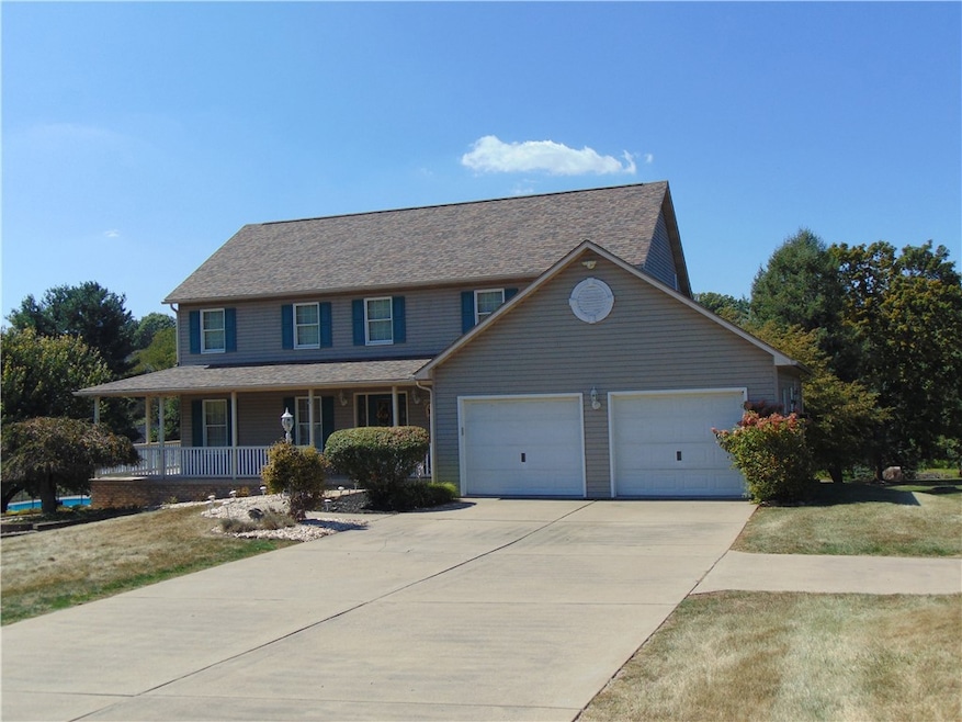 721 Vernon Dr, Belle Vernon, PA 15012 - photo 1