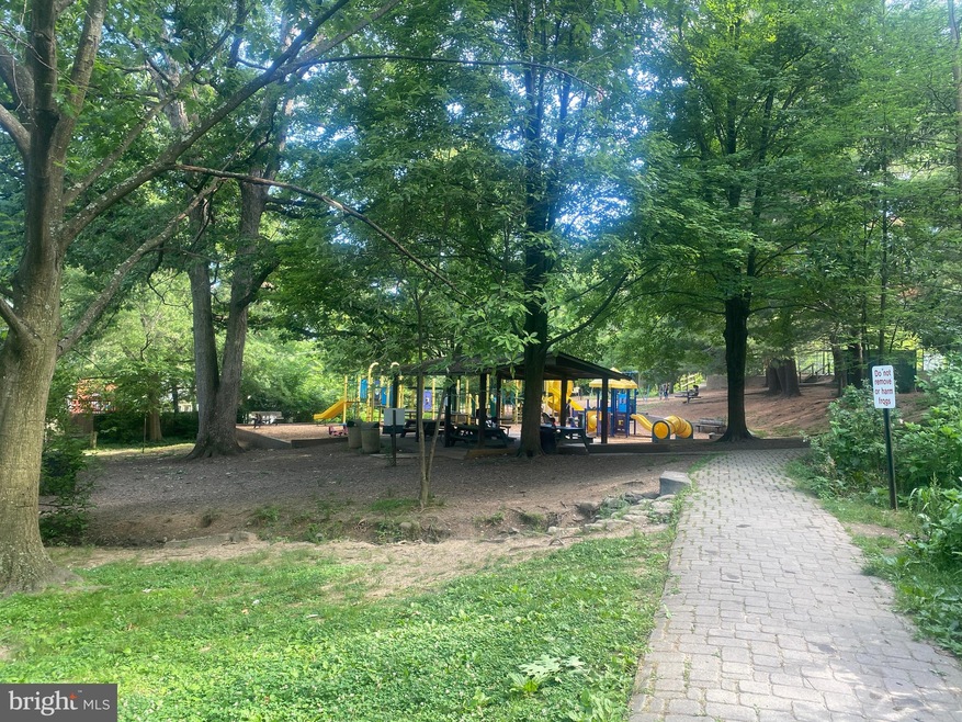 7002 Poplar Ave, Takoma Park, MD 20912 - photo 1