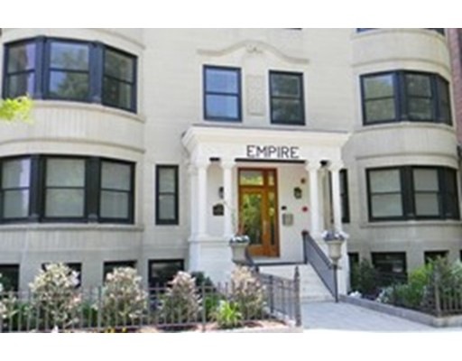 1471 Beacon St unit 10, Brookline, MA 02446 - photo 1