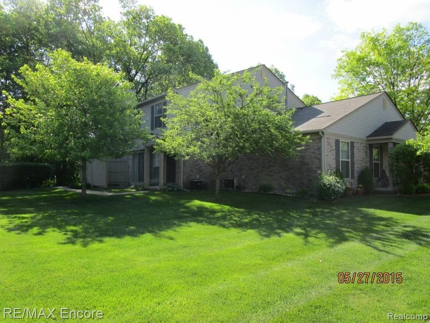 230 Pine Tree Ridge