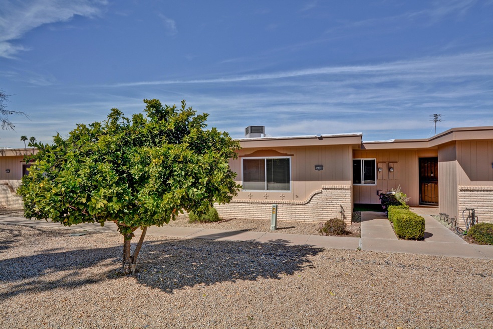 14018 N Palm Ridge Dr W, Sun City, AZ 85351 - photo 1