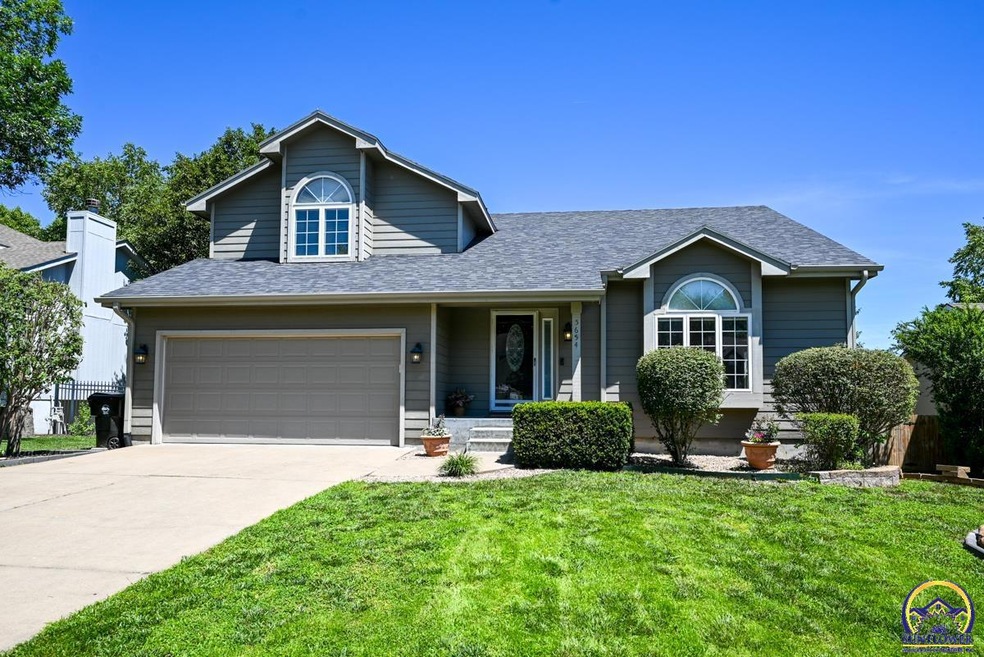 5654 SW 34th Place, Topeka, KS 66614 - photo 1