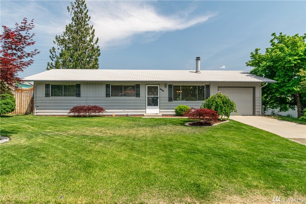 603 N Minor Ave, East Wenatchee, WA 98802 - photo 1