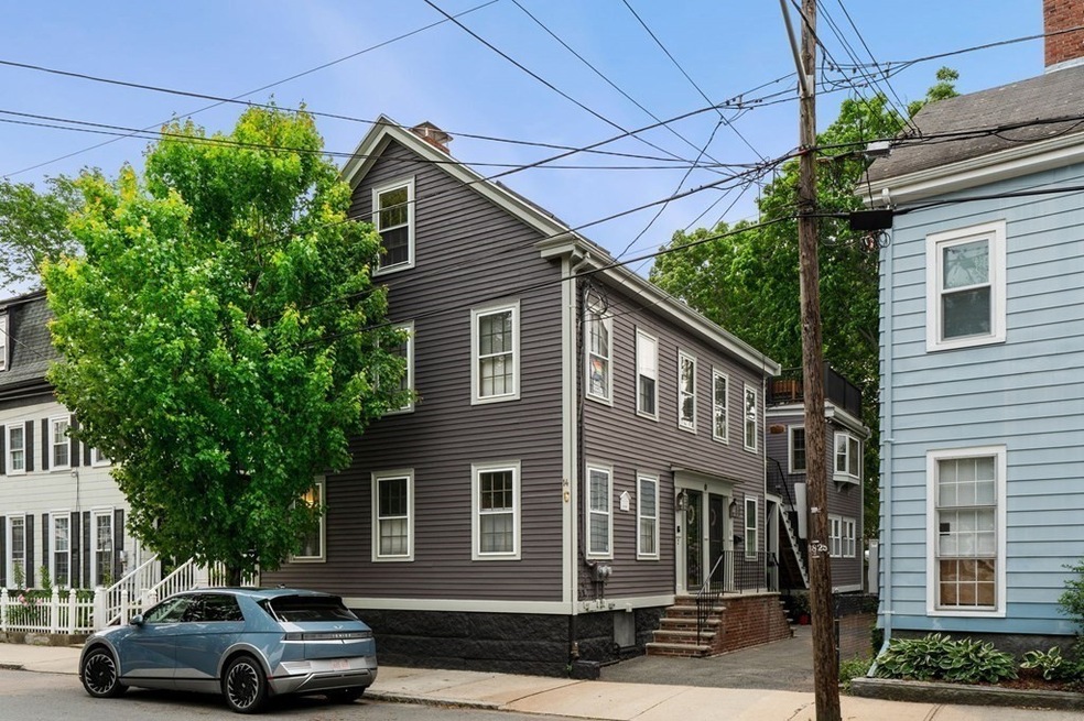 14 Forrester St unit 1, Salem, MA 01970 - photo 1