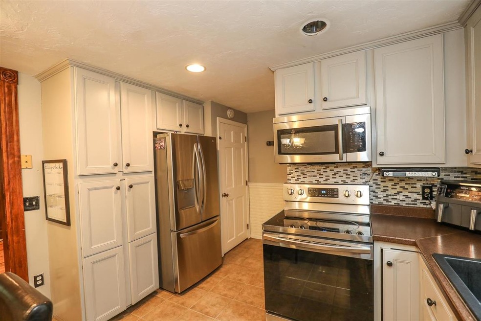 161 Bypass 28, Derry, NH 03038 - photo 1