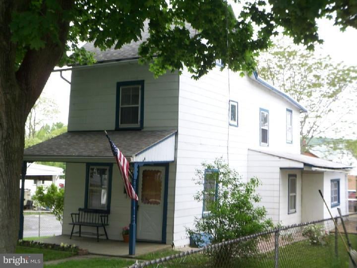 121 Webster Ave, Downingtown, PA 19335 - photo 1