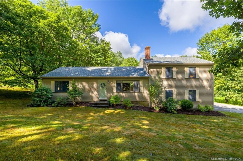 208 Bradford Corner Rd, Woodstock Valley, CT 06282 - photo 1