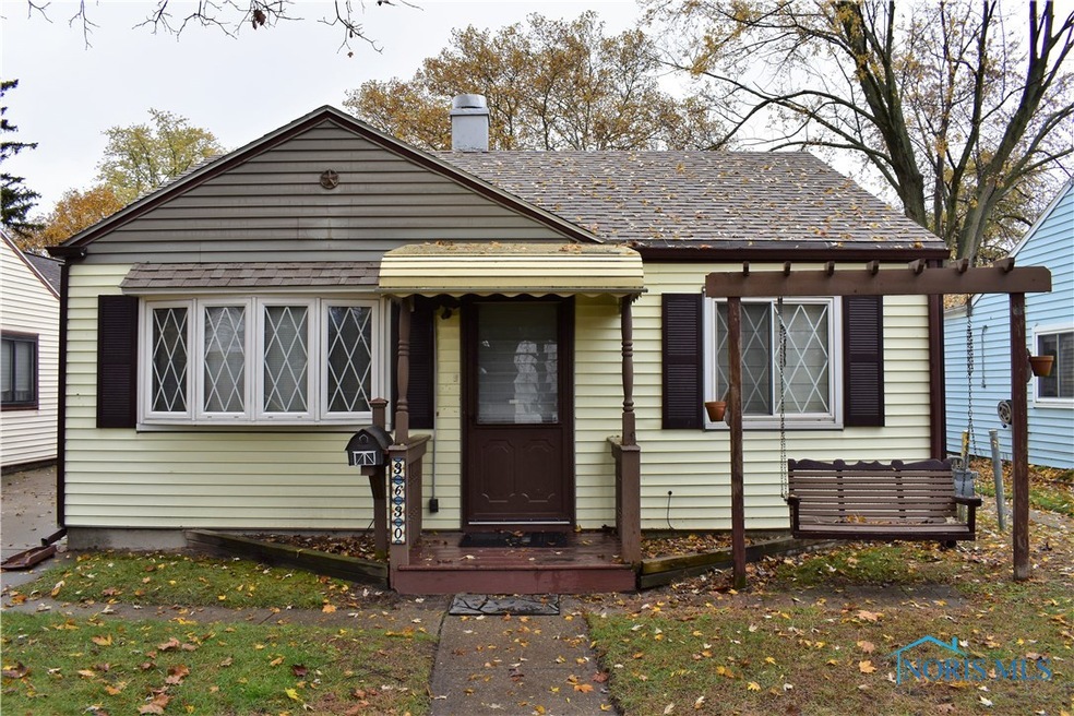 Charming curb appeal!