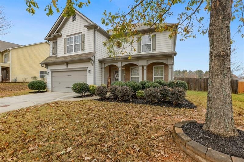 84 Inverness Ave, Newnan, GA 30263 - photo 1