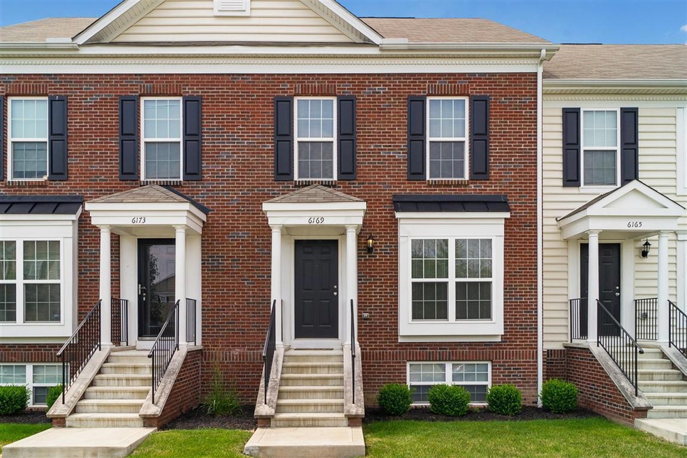 Front - 6169 Needletail Road