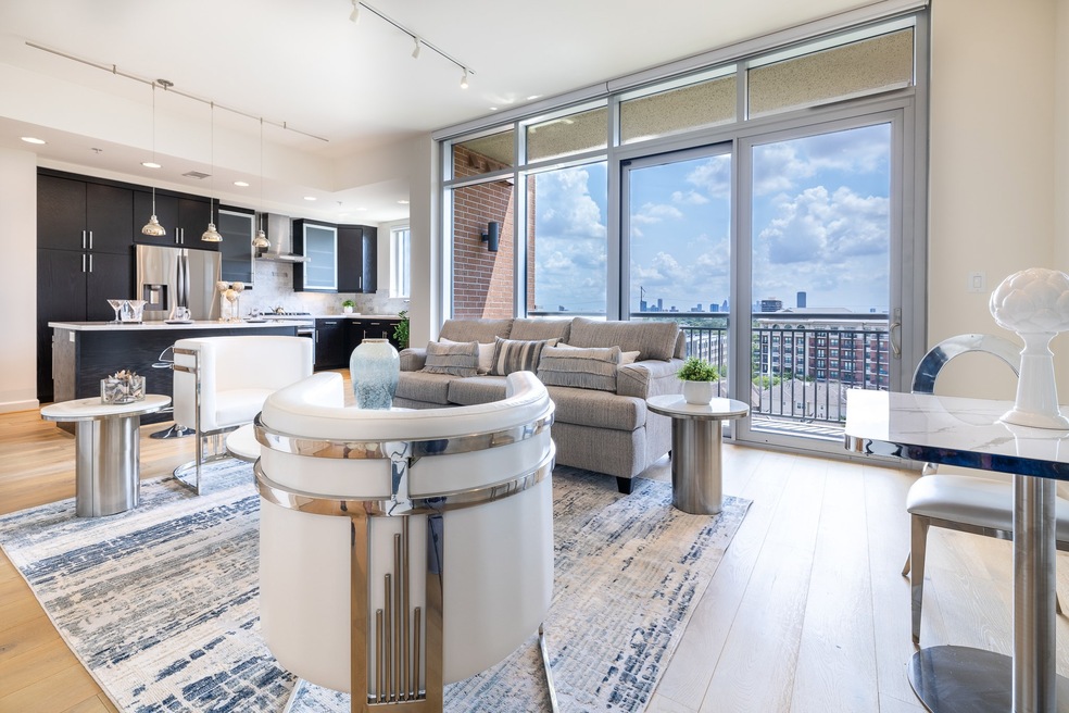 Highland Tower unit 906, Houston, TX 77027 - photo 1