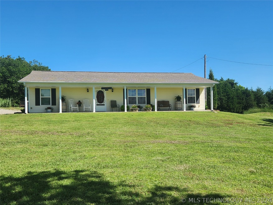 714 W 9th St, Cushing, OK 74023 - photo 1