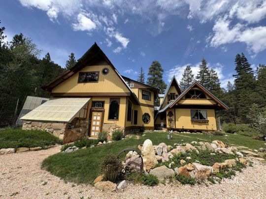 Cabin in Stevens Canyon
