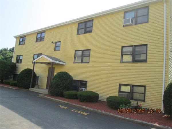 124 Charlton St unit G, Oxford, MA 01540 - photo 1