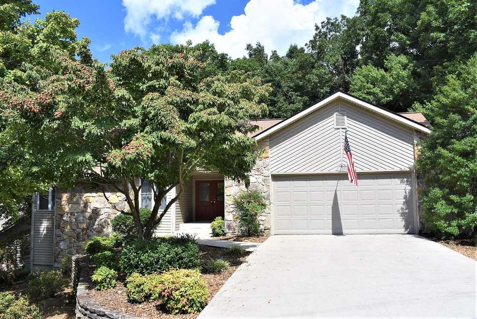 120 Trentwood Dr, Crossville, TN 38558 - photo 1