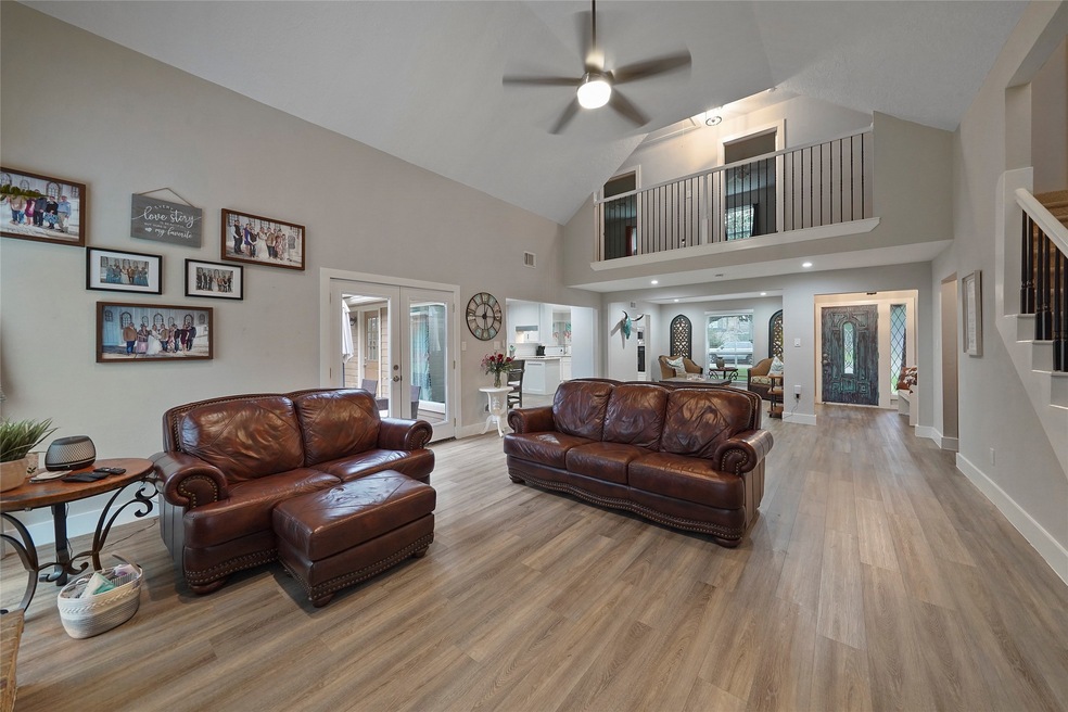 806 Appomattox Dr, Spring, TX 77380 - photo 1