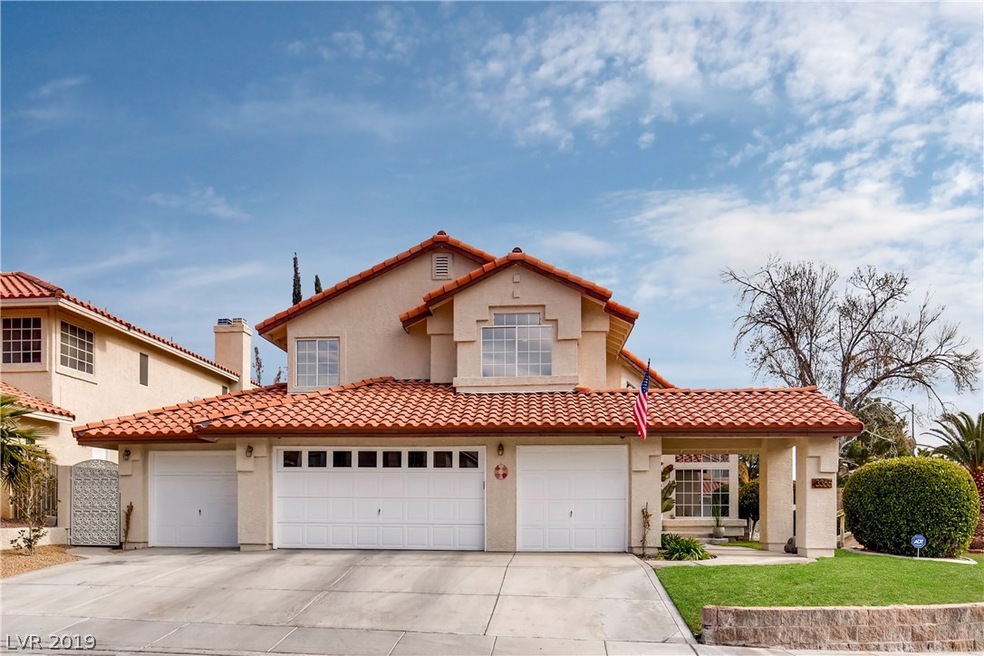 Corner lot with 4-car garage