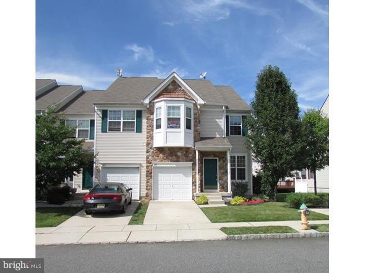 203 Chancellor Dr, Woodbury, NJ 08096 - photo 1