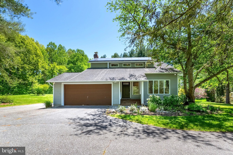 274 Princes Ln, Harwood, MD 20776 - photo 1