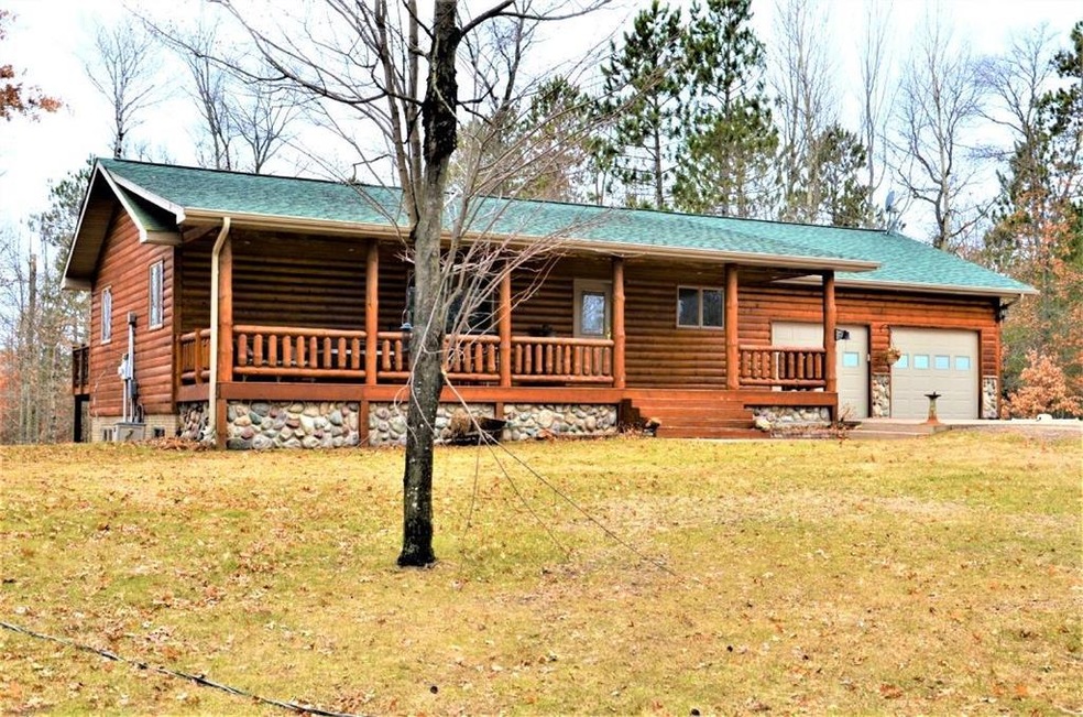 28425 Fox Ridge Ct, Danbury, WI 54830 - photo 1