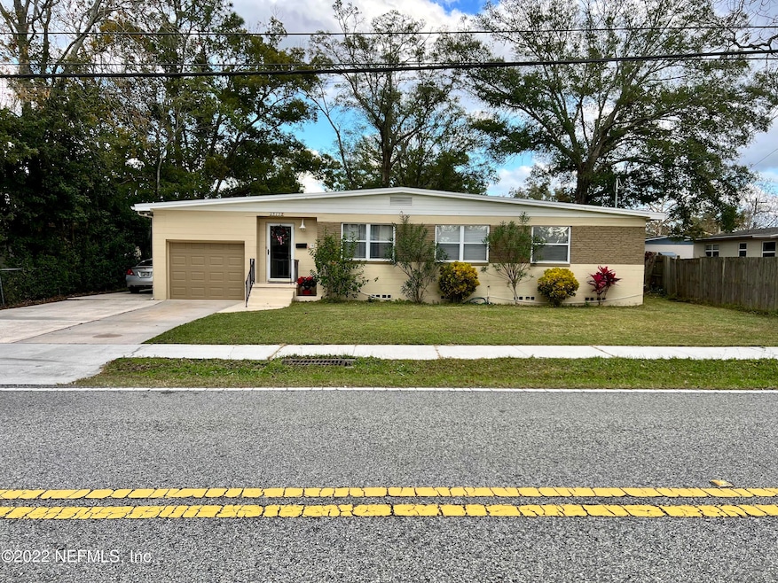 2315 Dean Rd, Jacksonville, FL 32216 - photo 1