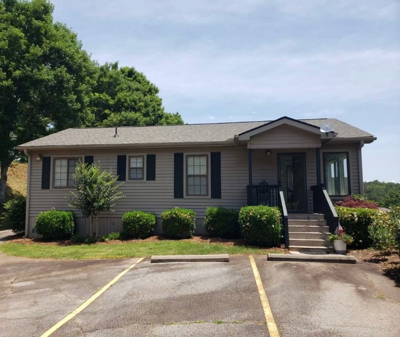 1230 Melton Rd unit Cottage 42, West Union, SC 29696 - photo 1