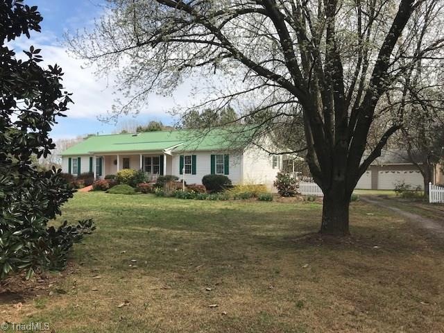 2115 Grantville Ln, Asheboro, NC 27205 - photo 1