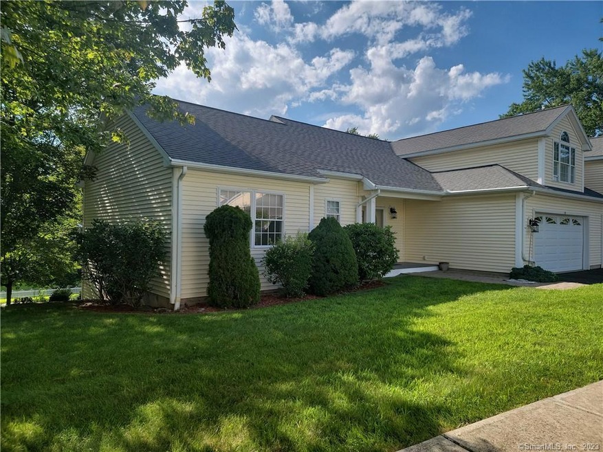 13 Isabellas Place, Danielson, CT 06239 - photo 1