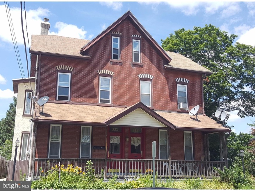 329 Walnut St unit 1ST FL, Spring City, PA 19475 - photo 1
