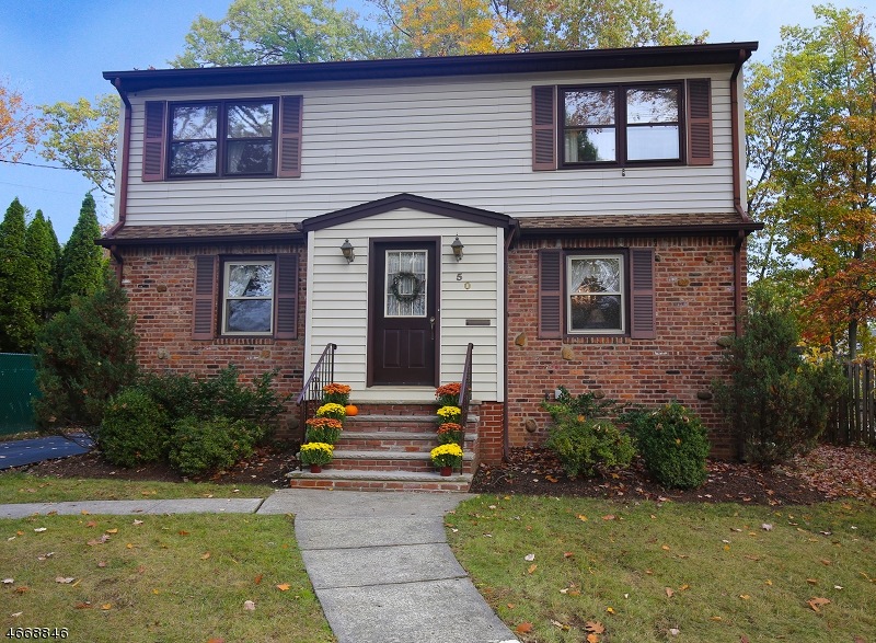 50 Hazelwood Ave, Livingston, NJ 07039 - photo 1