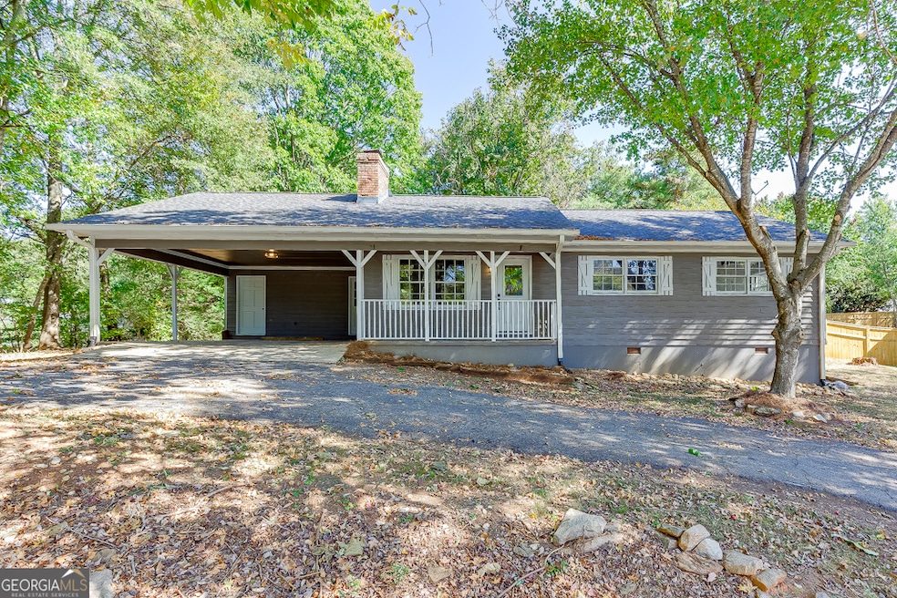 5837 Meadow View Ln, Flowery Branch, GA 30542 - photo 1