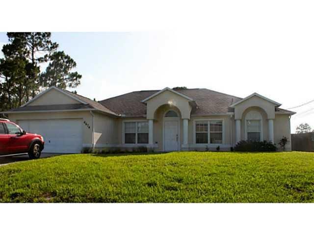 4674 SW Babylon St, Port Saint Lucie, FL 34953 - photo 1