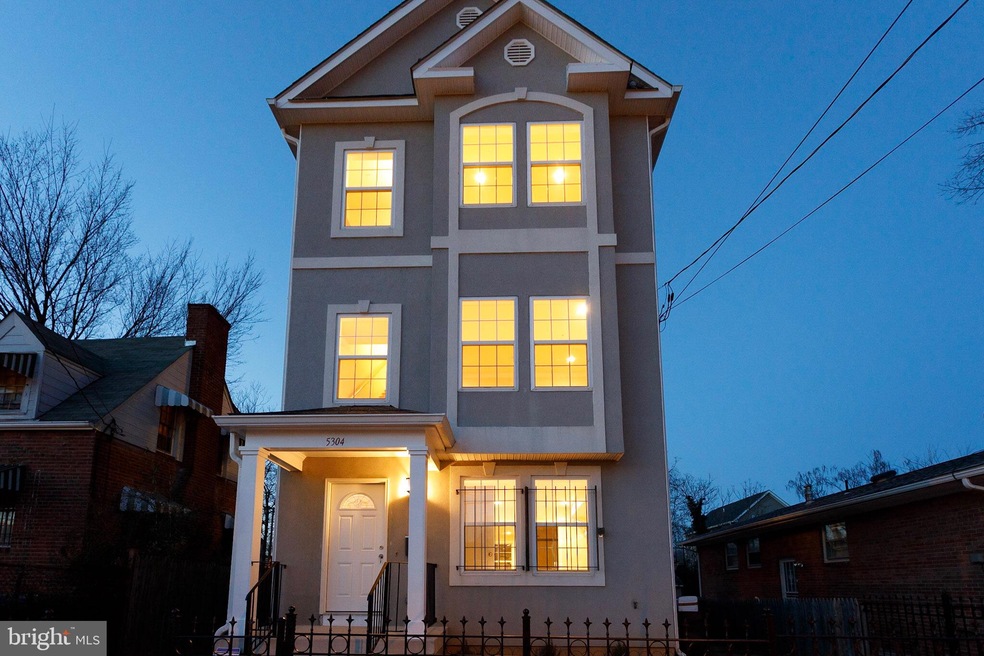 5304 C St SE, Washington, DC 20019 - photo 1