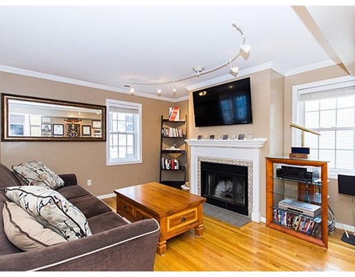 12 Franklin St unit 14, Boston, MA 02110 - photo 1