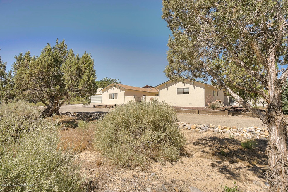 5603 La Veta Dr, Farmington, NM 87402 - photo 1