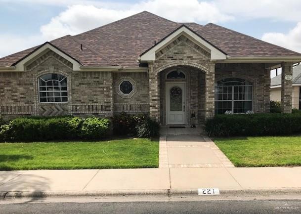 221 Karen Dr, Alamo, TX 78516 - photo 1