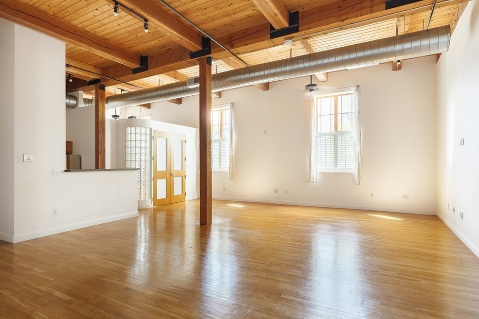 60 Tufts St unit 6, Somerville, MA 02145 - photo 1