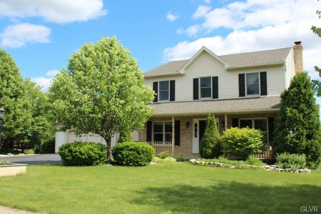 102 Park Ridge Dr, Bath, PA 18014 - photo 1