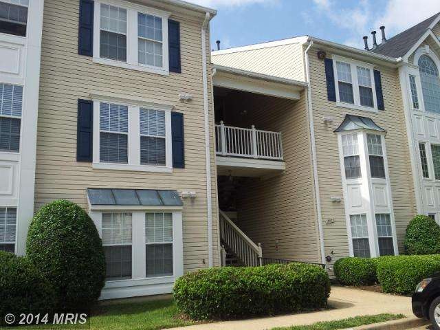 8327 Bluebird Way unit L, Lorton, VA 22079 - photo 1