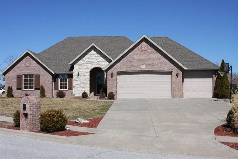 941 E Ozark Jubilee Rd, Nixa, MO 65714 - photo 1