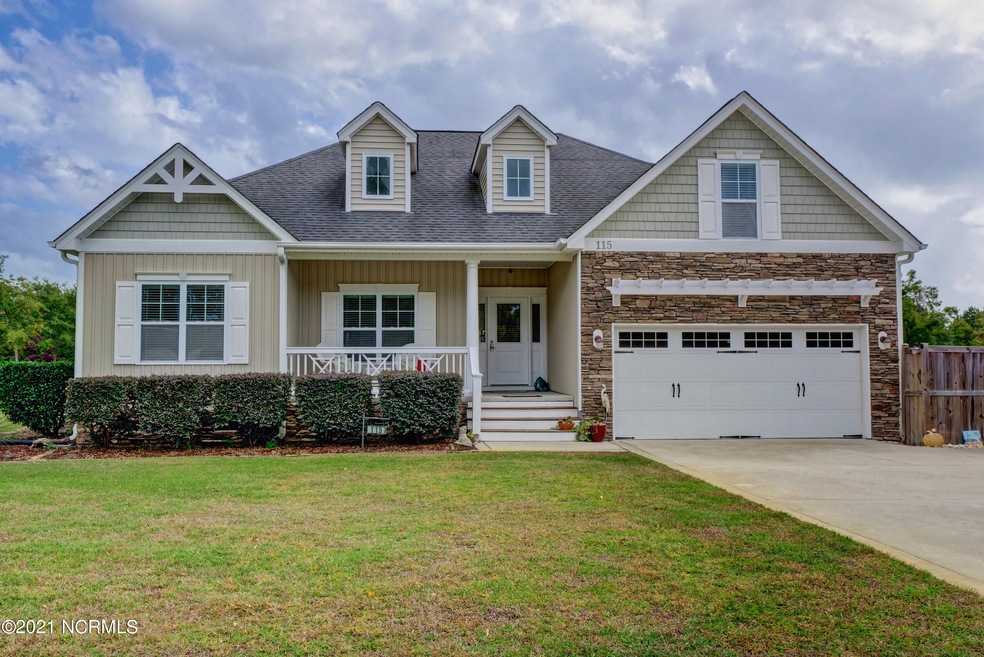 115 Calcos Ct, Holly Ridge, NC 28445 - photo 1