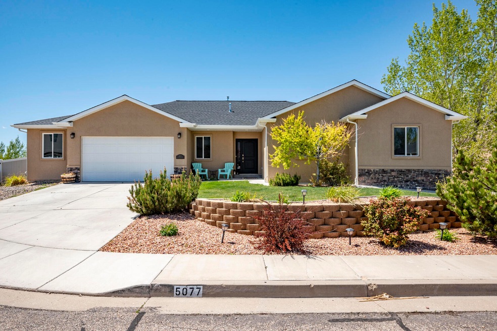 5077 Mtn View Cir-10