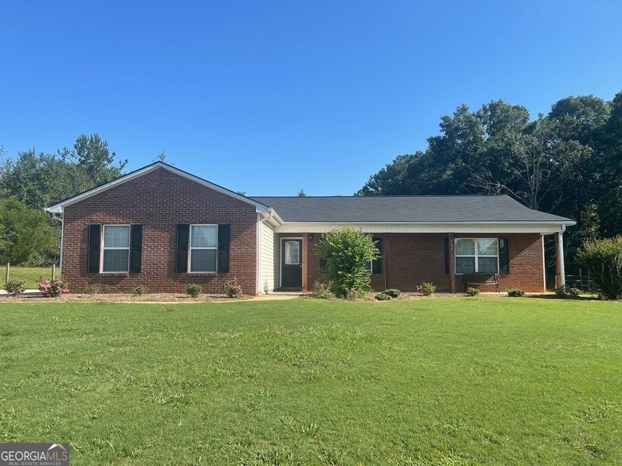 655 Laney Rd, Locust Grove, GA 30248 - photo 1
