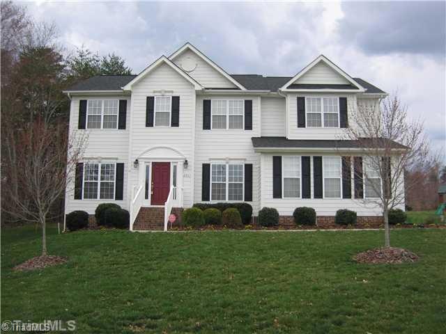 Exterior Front. Beautiful home in a GREAT neighborhood! This 4 bedroom/2.5 bath home has a wonderful floorplan and charm!