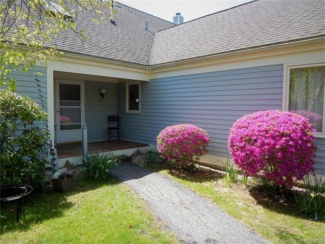 87 Canaan Rd unit 4G, Salisbury, CT 06068 - photo 1