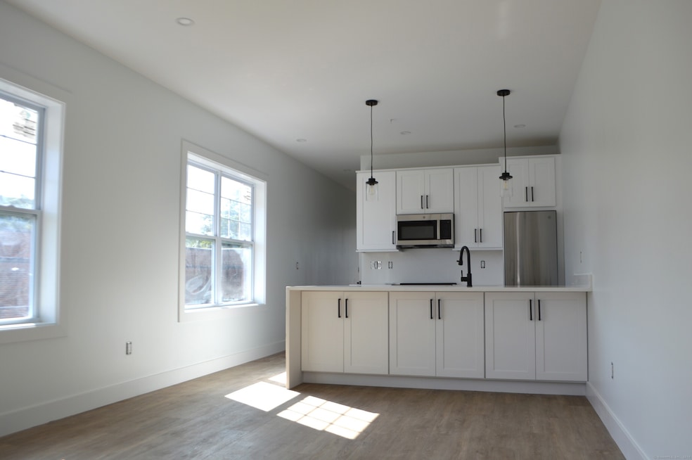 25 Church St unit 106, New Milford, CT 06776 - photo 1