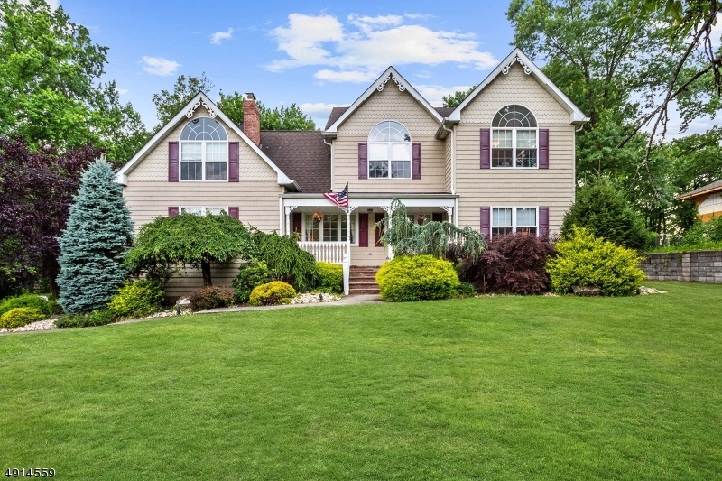 85 Meredith Rd, Colonia, NJ 07067 - photo 1