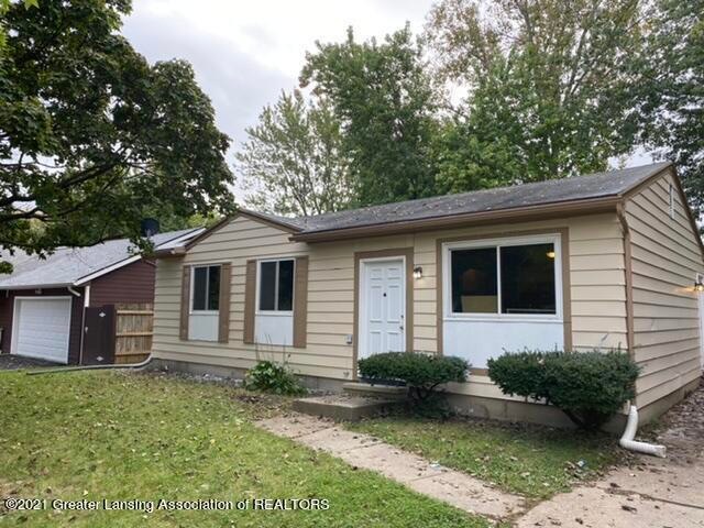 1311 Mark Twain Dr, Lansing, MI 48911 - photo 1